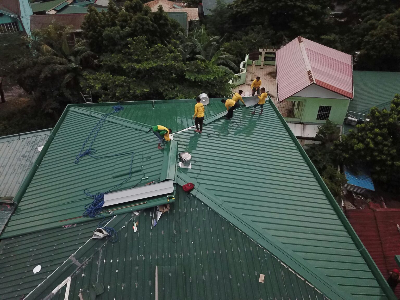 Flat roof maintenance service